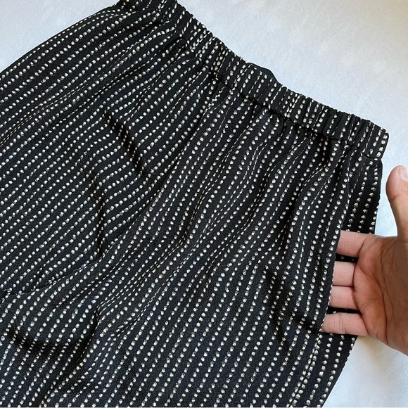 PEGGY HARTANTO black dot print elastic waist tapered leg cropped pants - Picture 3 of 7